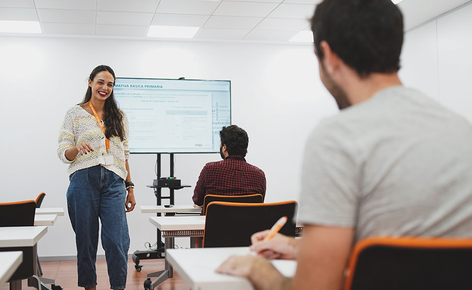 Oposiciones Maestros en <span>Educación Primaria</span>